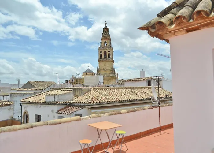 Sunshine Buen Pastor *